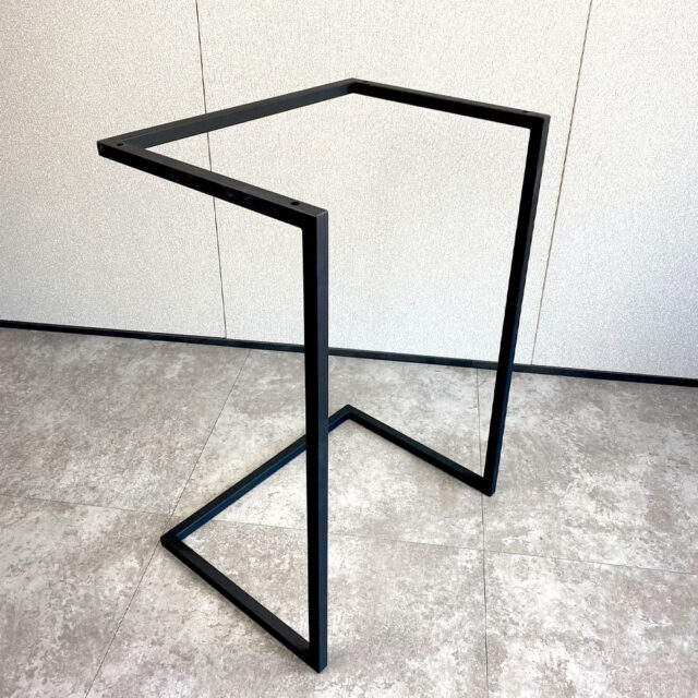 アイアンレッグ(サイドテーブル用脚)KURO